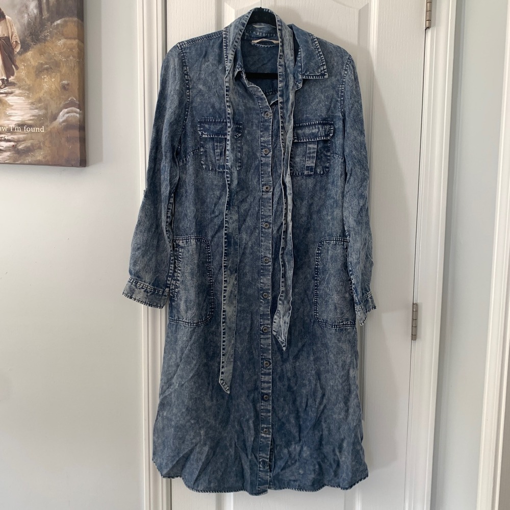 Soft Surroundings Acid Wash Denim Shirt Dress Blue Button Front‎ Midi Womens M